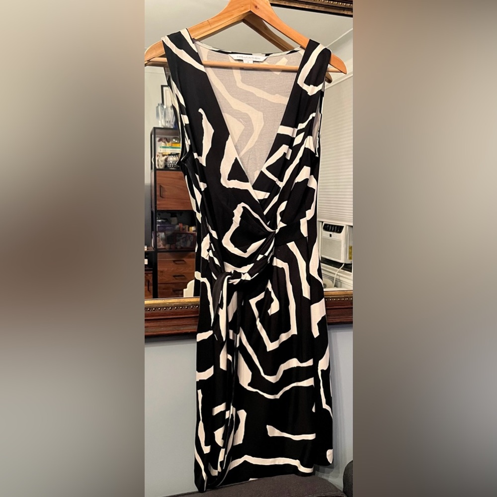 New without tags DVF Bella Sheath Dress